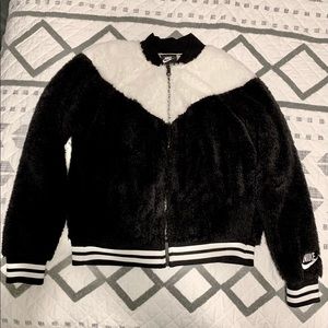 Nike Sherpa Zip Sweater
